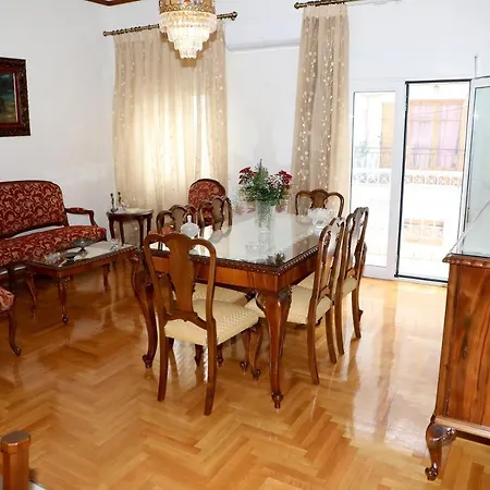 Cosy 3bedroom In The Center Of Volos