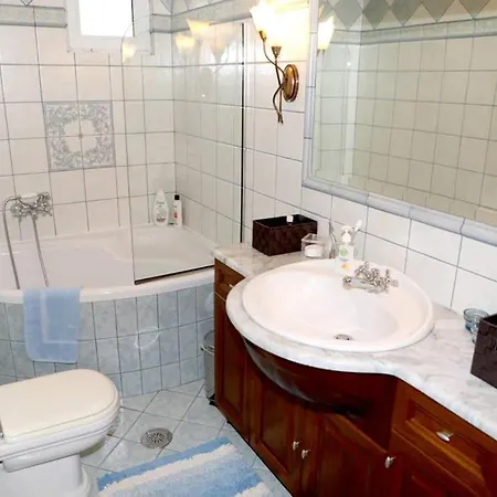 Apartment Cosy 3bedroom In The Center Of *